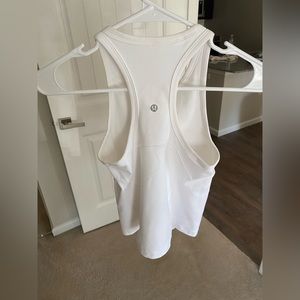 White Align Tank